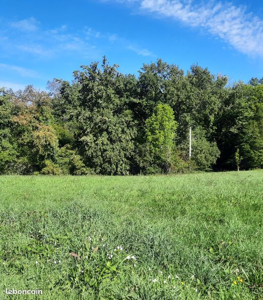 Terrain 1 113 m² Escoutoux · 23 000 €