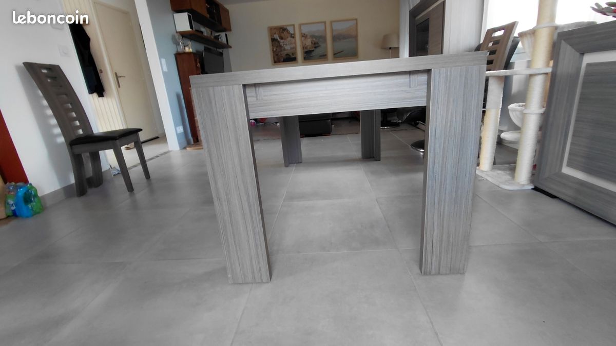 Table de salle a manger (image 2)