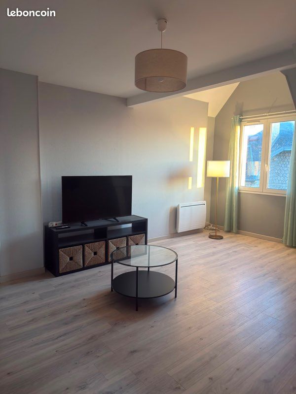 Appartement 2 pièces 43 m² · à Caen · 43 m² · 900 €
