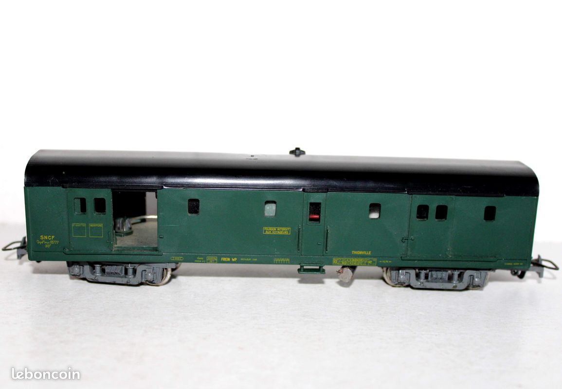 6280 JOUEF WAGON COUVERT A ESSIEUX STEF SNCF BOITE BLEU ETAT NEUF