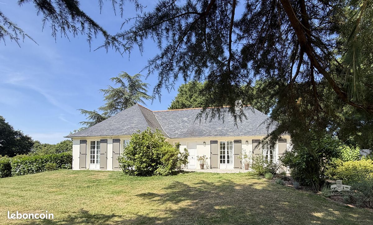 Maison 7 pièces 171 m² · à Grandchamps-des-Fontaines · 171 m² · 441 000 €