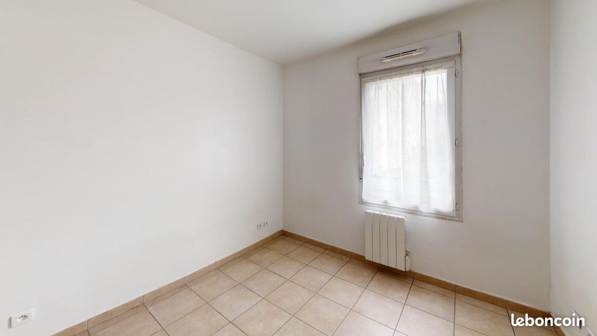 Appartement a louer vaulx-en-velin - 3 pièce(s) - 60 m2 - Surfyn