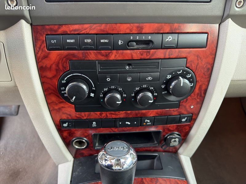 Jeep COMMANDER 3.0 CRD LIMITED + TREUIL ELECTRIQUE + PARE-CHOCS OFF-ROAD RENFORCE (image 22)