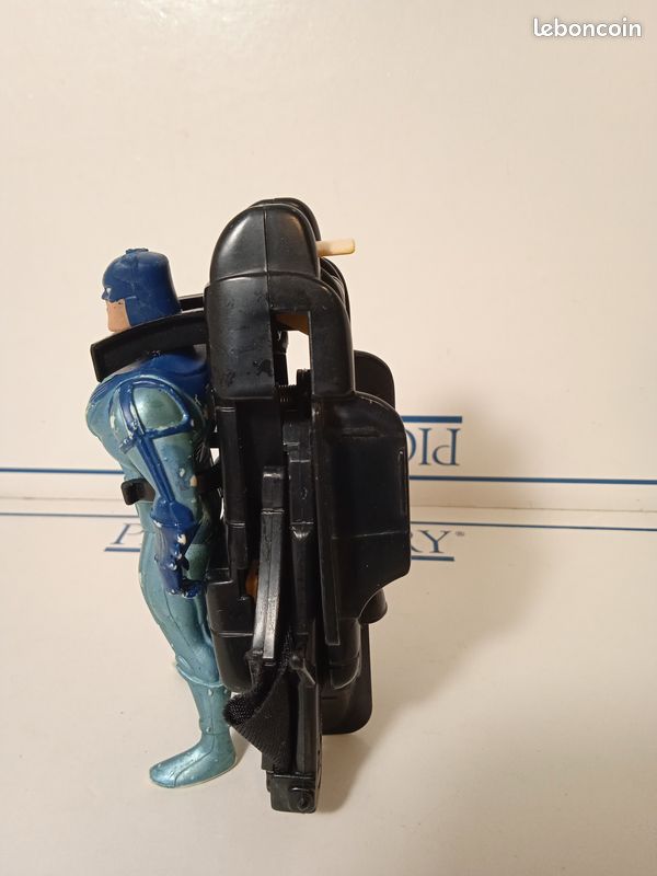 Figurine Batman 12cm avec accessoire Mechanized Wings Mech-wing marque ...
