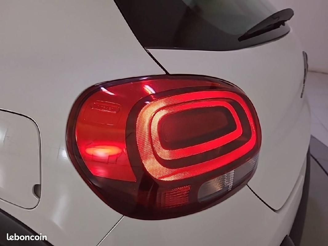 Citroën C3 PureTech 83 S&S BVM5 - C-Series (image 17)