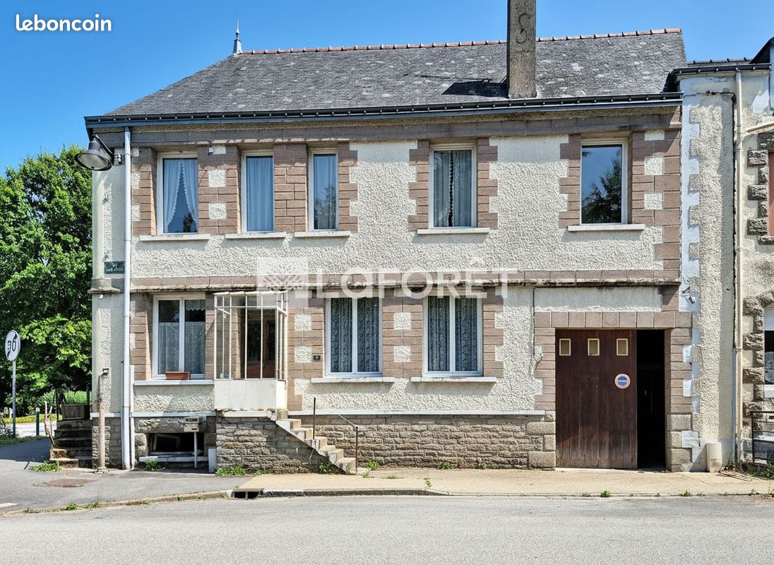 Maison 6 pièces 113 m² · à Forges de Lanouée · 113 m² · 99 900 €