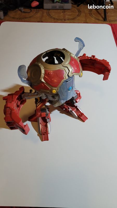 Robot Bakugan (image 1)