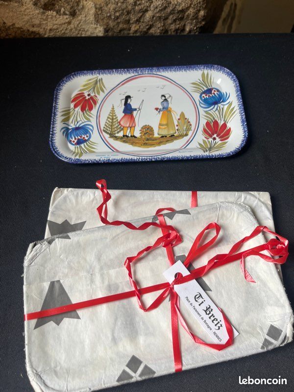 Lot de 3 petites plateaux en étain Quimper Faïenceries Henriot HB (image 4)