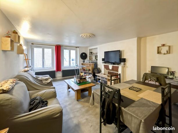 Immeuble 10 pièces 275 m²