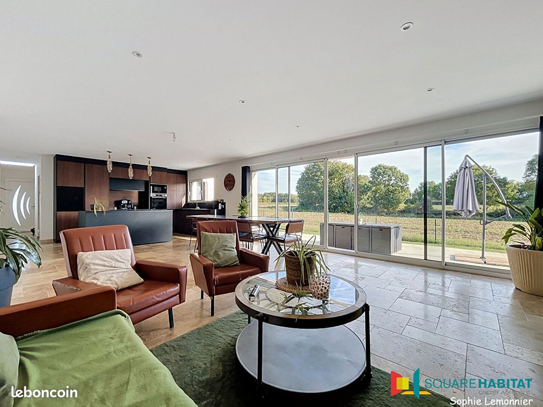 Maison 5 pièces 137 m² · à Tiercé · 137 m² · 399 750 €