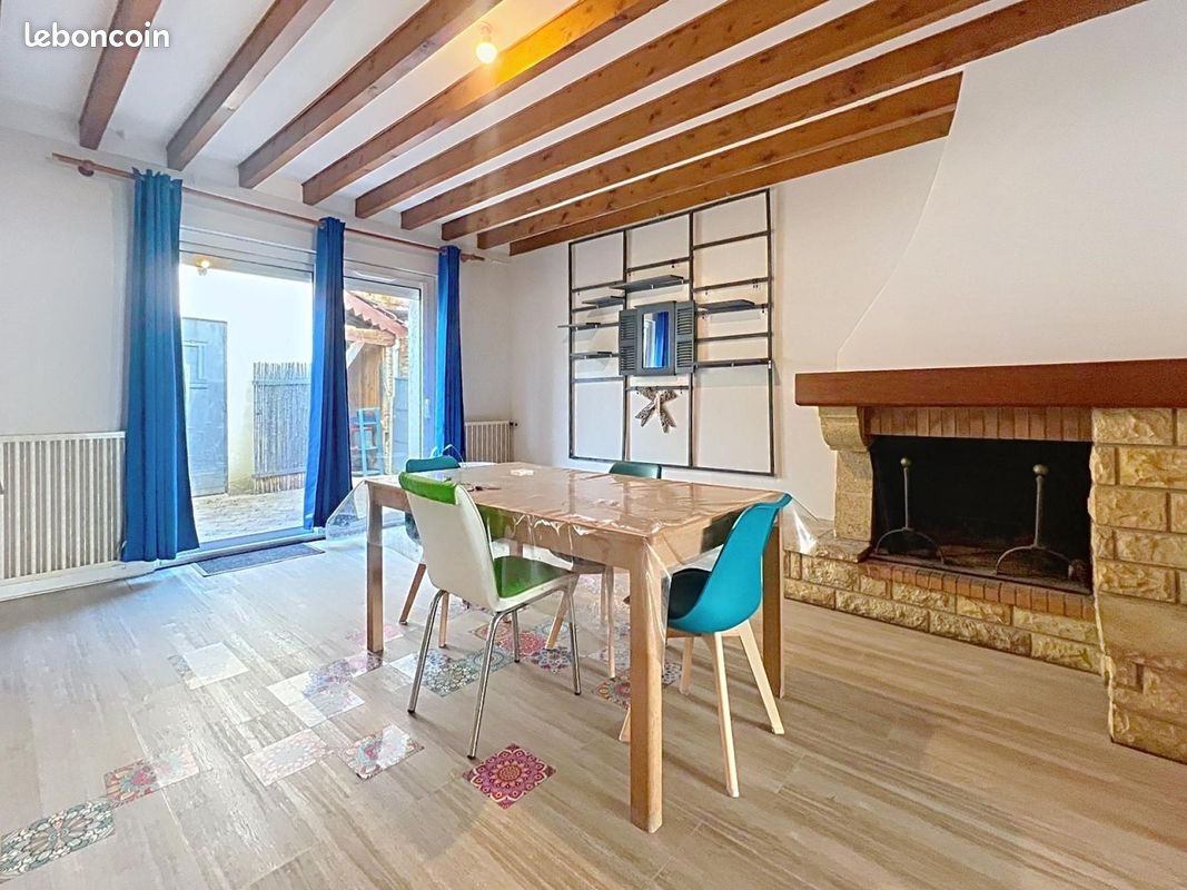 Maison 6 pièces 170 m² · à Casteljaloux · 170 m² · 160 000 €