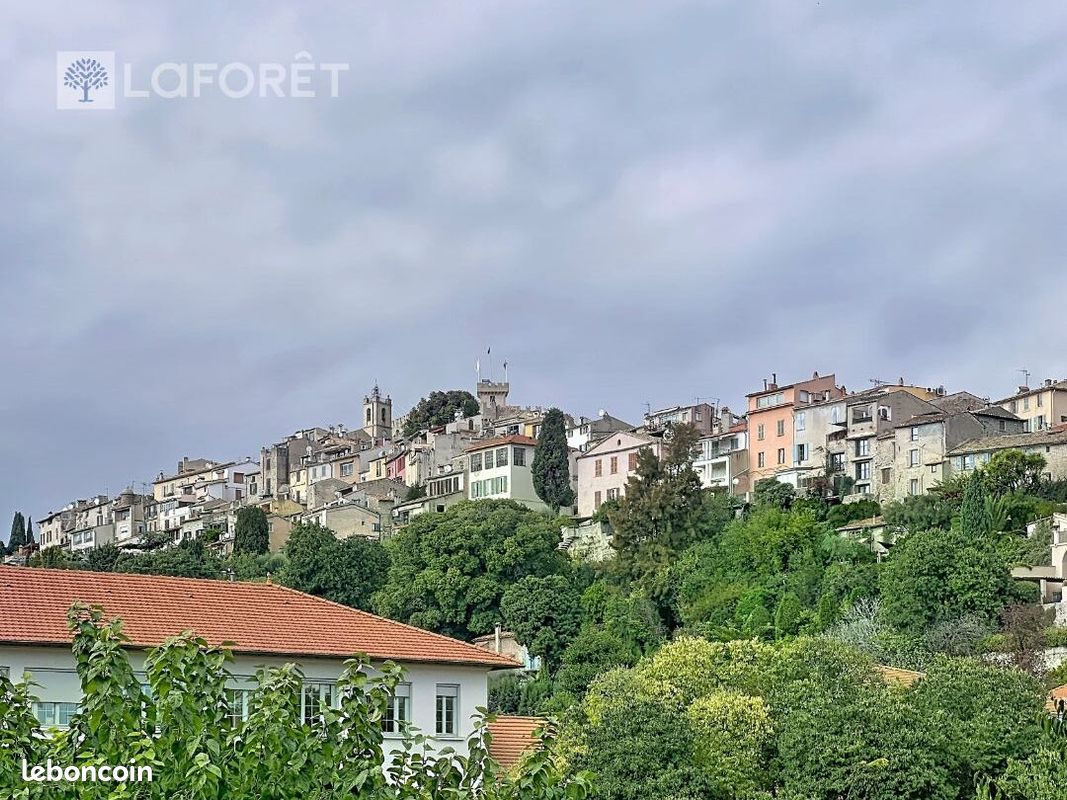 Appartement 4 pièces 74 m² · à Cagnes-sur-Mer · 74 m² · 307 000 €