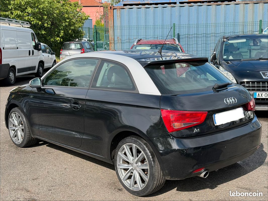 Audi a1 1.6 tdi 105ch ambition luxe (image 3)