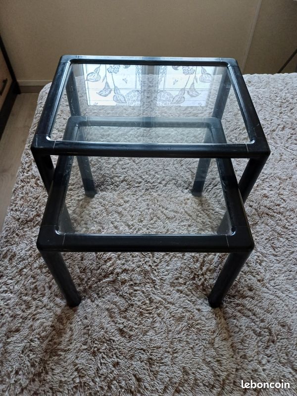 Tables gigogne (image 1)