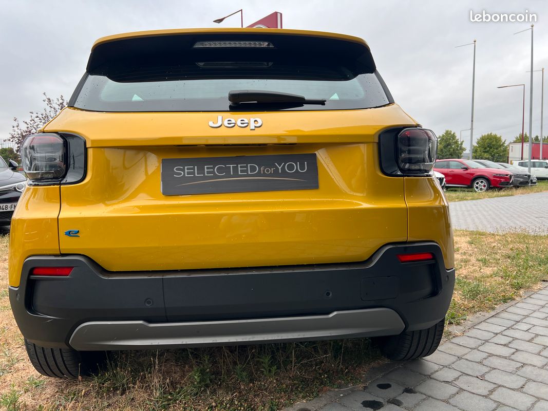 Jeep Avenger Electrique 156 CV Longitude BVA (image 3)