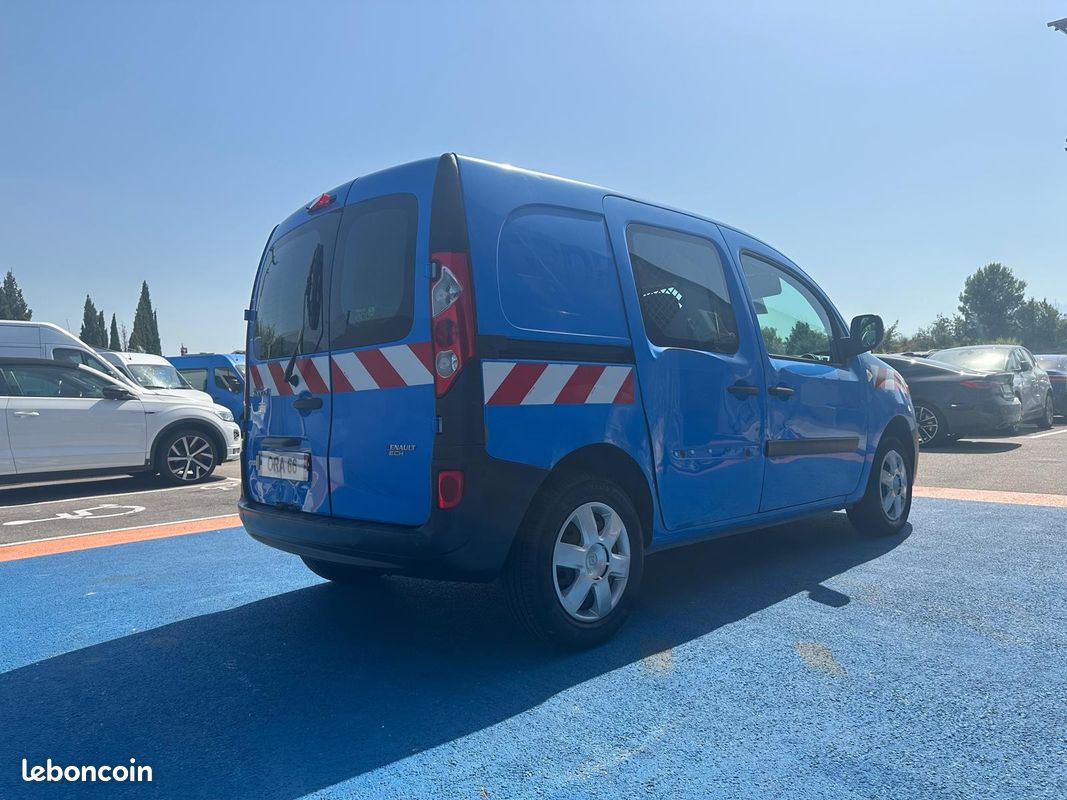 Renault Kangoo Break /Express / RENAULT KANGOO EXPRESS - L1 1.5 DCI 70 ECO2 GENERIQUE (image 12)