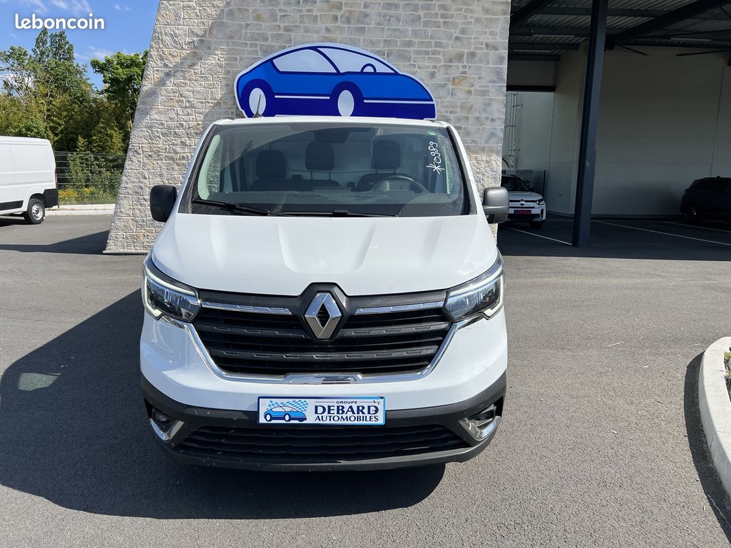 Renault TRAFIC III FG L1H1 2T8 2.0 BLUE DCI 150CH ADVANCE -24 (image 2)