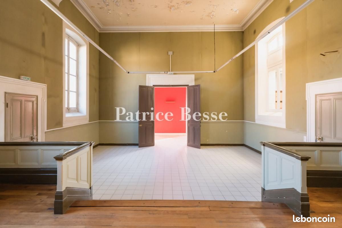 Maison 7 pièces 246 m² (image 10)