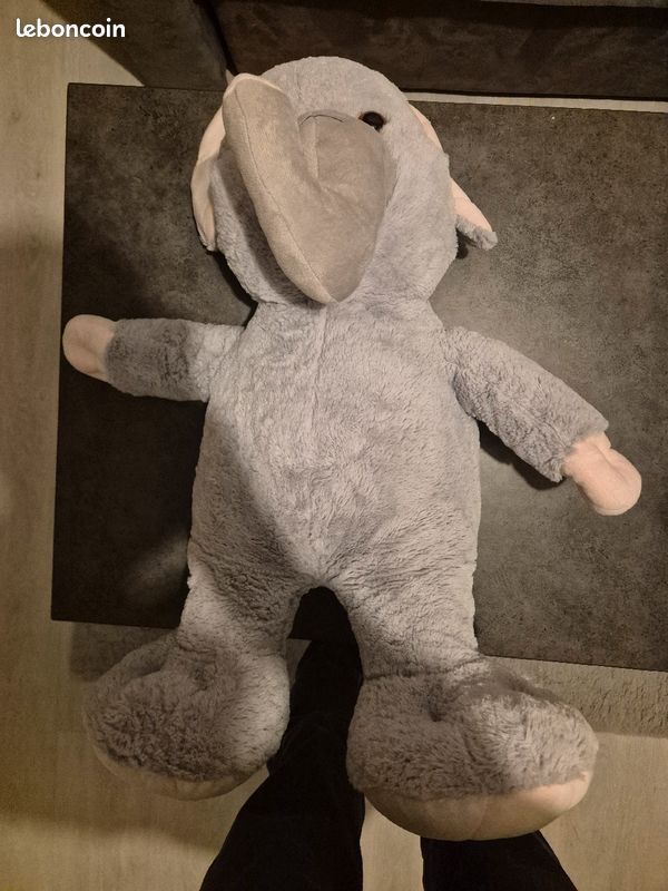 Peluche elephan (image 1)