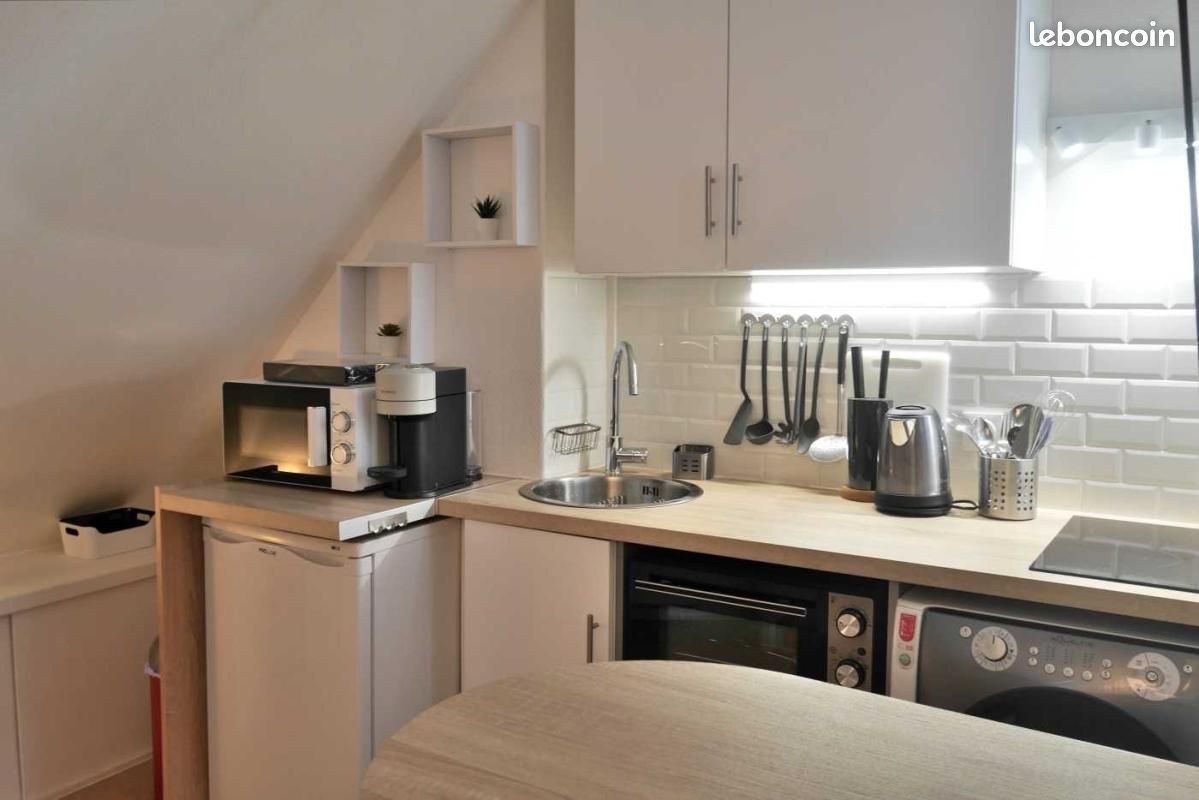 Appartement 1 pièce 15 m² · à Paris · 15 m² · 828 €/mois