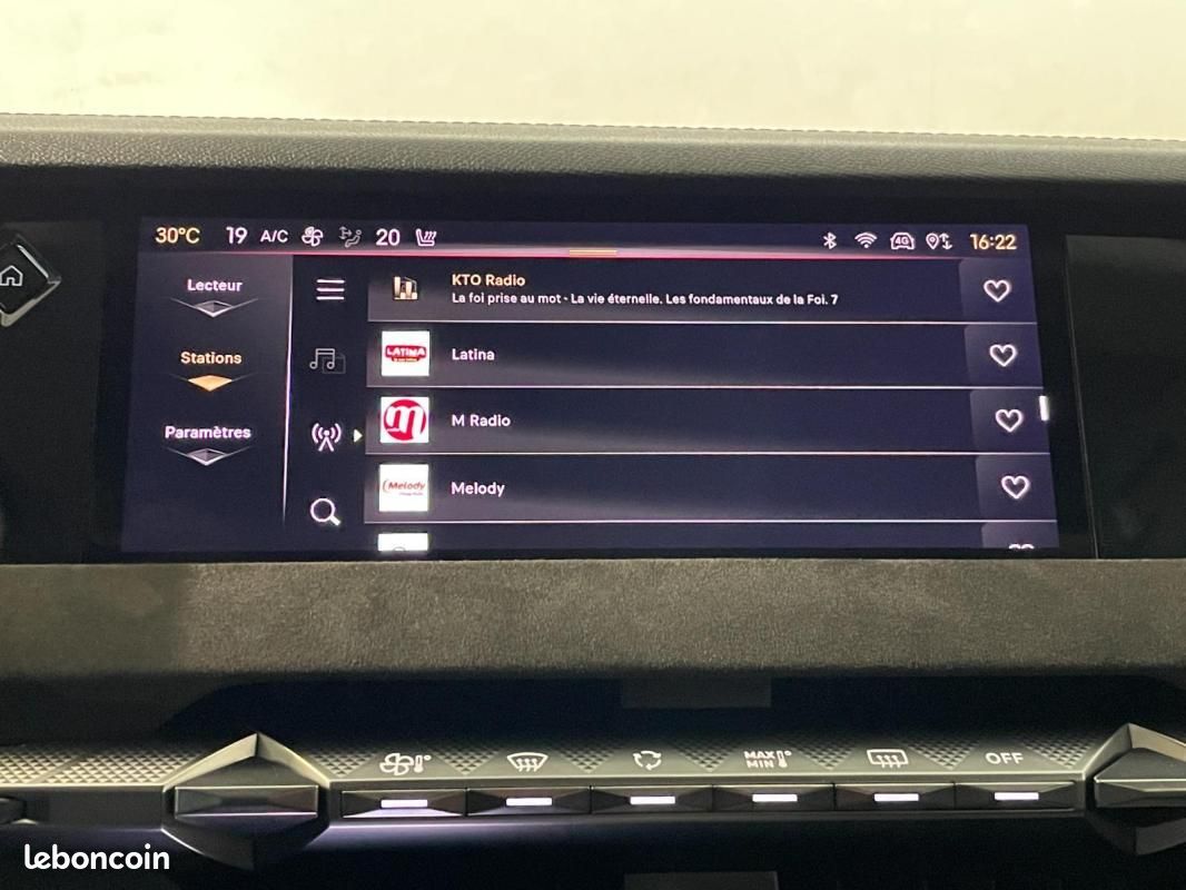 DS 4 BlueHDi 130 EAT8 Performance Line+ (image 43)