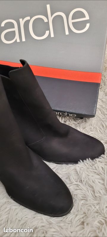 Magnifiques Bottines ou Boots Veau Nubuck Noir ARCHE Pointure 40 Semelle Latex TBE (image 2)
