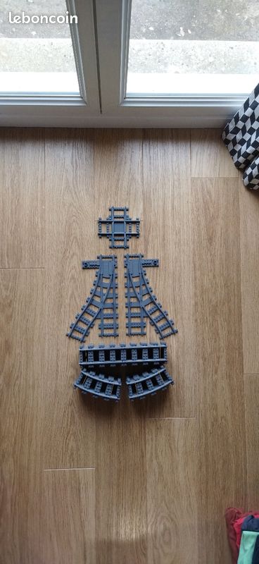 Lot rails pour train lego (image 1)