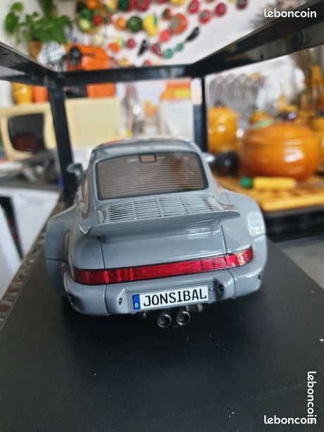 Porsche 911 (964) RWB Jonsibal 2015 1:18 GT Spirit - 20 anos! Loja on-line de miniaturas