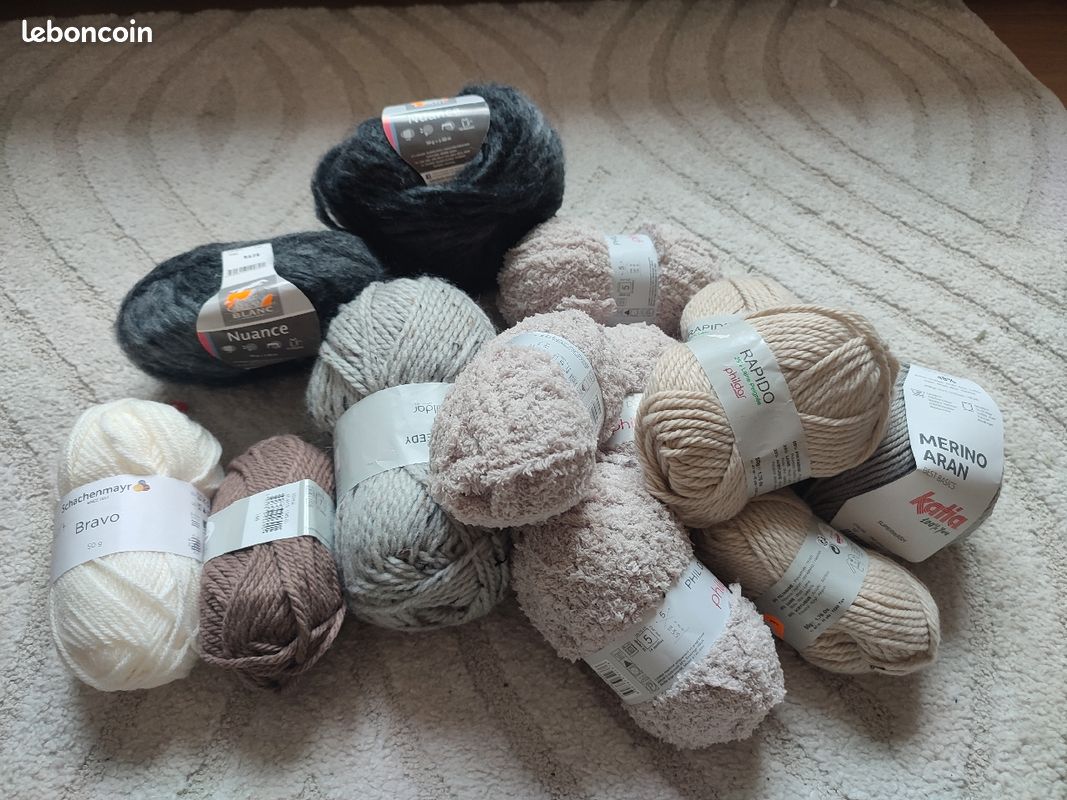 Tricot, crochet : accessoires, pelotes, livres, aiguilles (image 8)