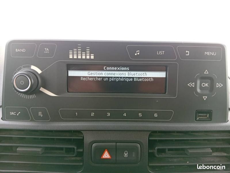 Citroen Berlingo Van 10 825 HT M 1.5 BlueHDi 100 CV Club 3 Places (image 13)