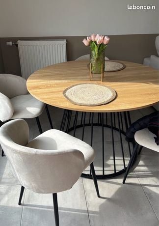 Table de 67 pouces avec 4 chaises | Meubles RD
