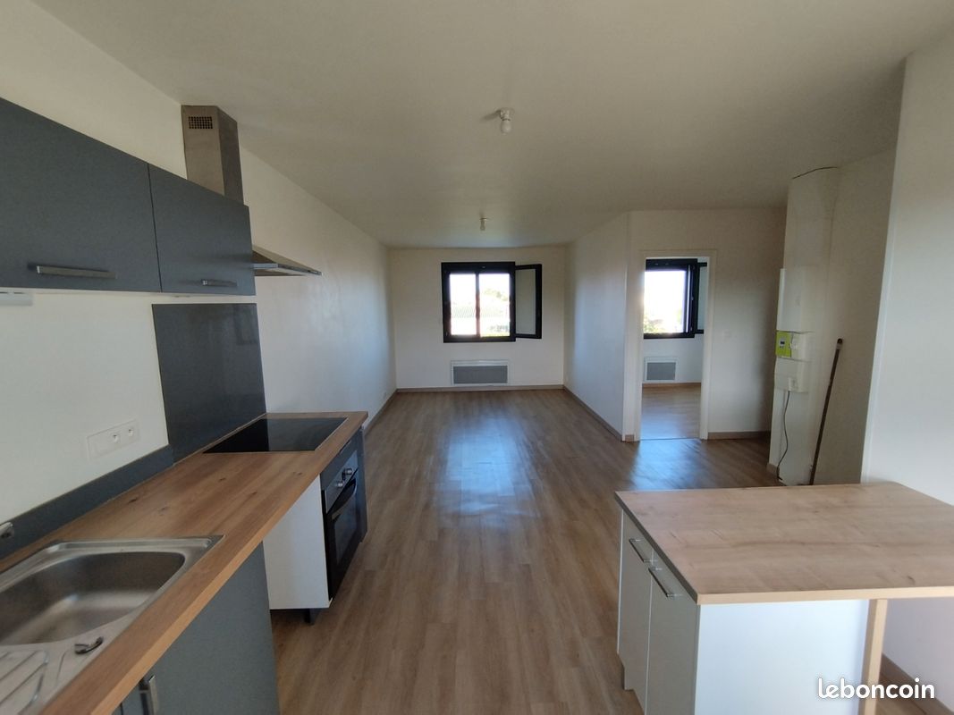 Appartement 2 pièces 45 m² · à Saint-Juéry · 45 m² · 580 €