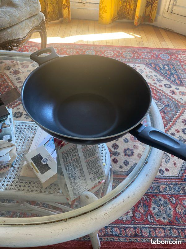 Wok + couvercle (image 2)