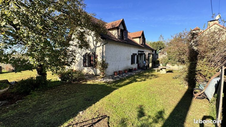 Maison 5 pièces 205 m²