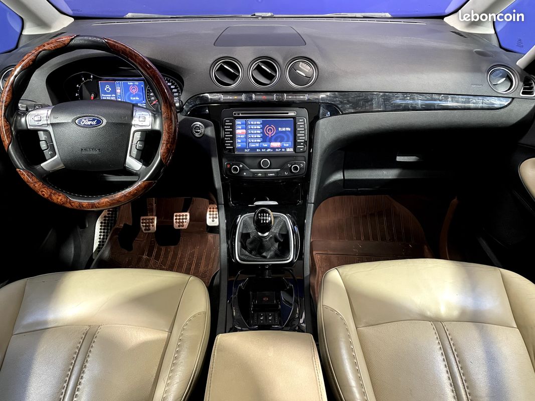 FORD Galaxy 2.0 TDCi 163ch Titanium - 7 Places - Distribution OK - Caméra - Toit panoramique (image 15)