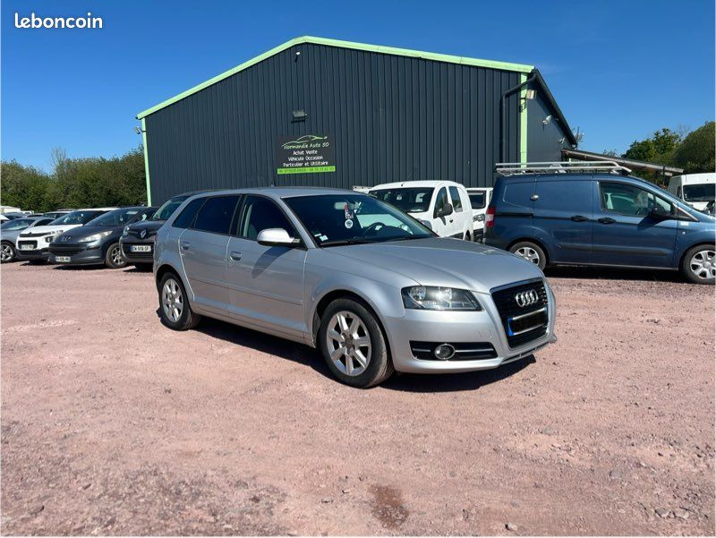 Audi A3 SPORTBACK 1.6 TDI 105 Cv (image 1)