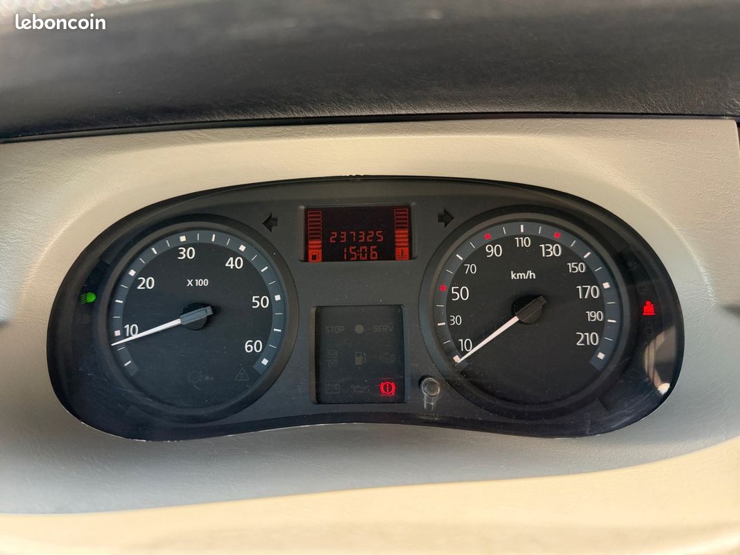 RENAULT TRAFIC COMBI 2.0 DCI 90 CH L1H1 9 PLACEs (image 8)