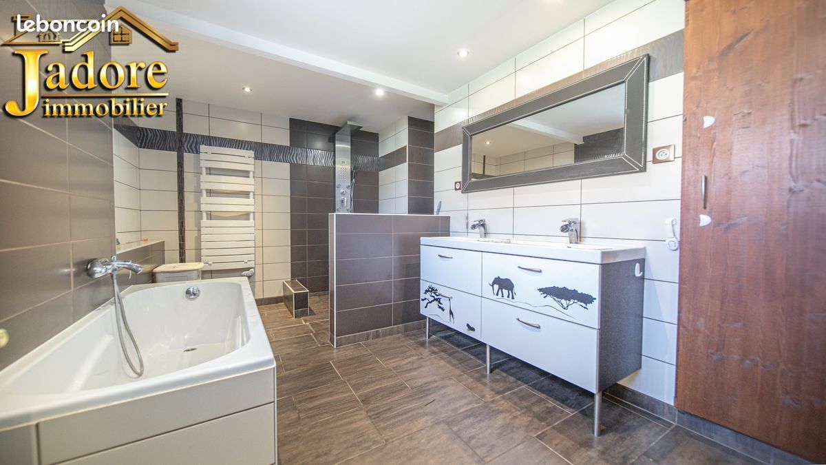 Propriété 5 pièces 125 m² (image 9)