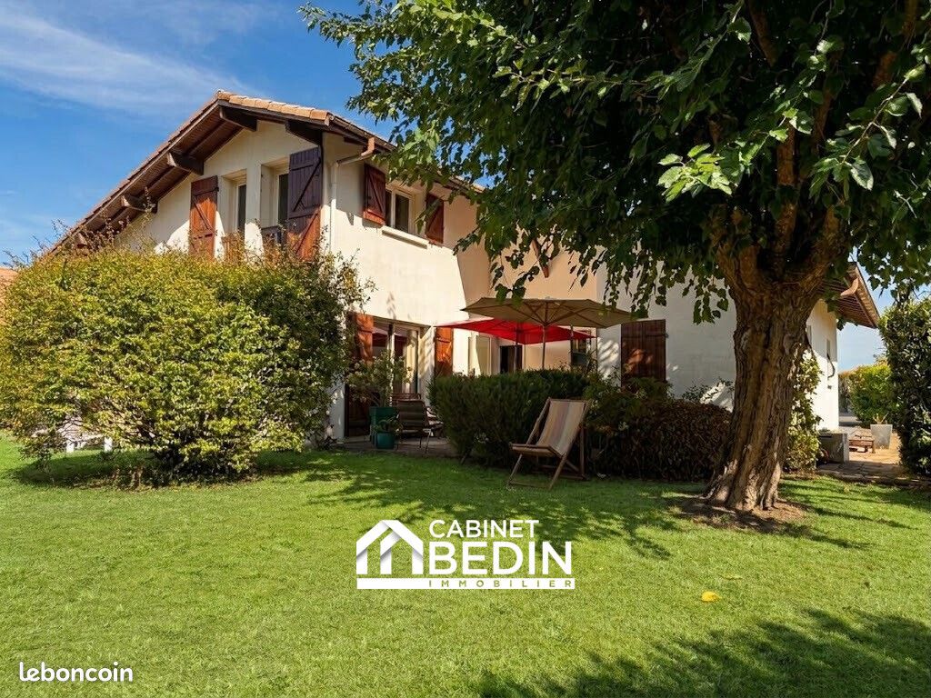 Maison 5 pièces 120 m² · à Parentis-en-Born · 120 m² · 359 700 €