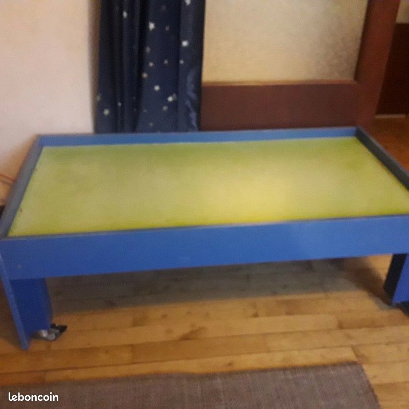 Table d'activité enfant (type wesco) (image 2)