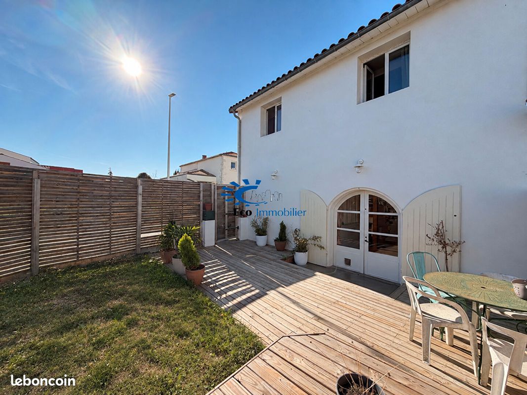 Maison 3 pièces 72 m² · à Dompierre-sur-Mer · 72 m² · 255 000 €