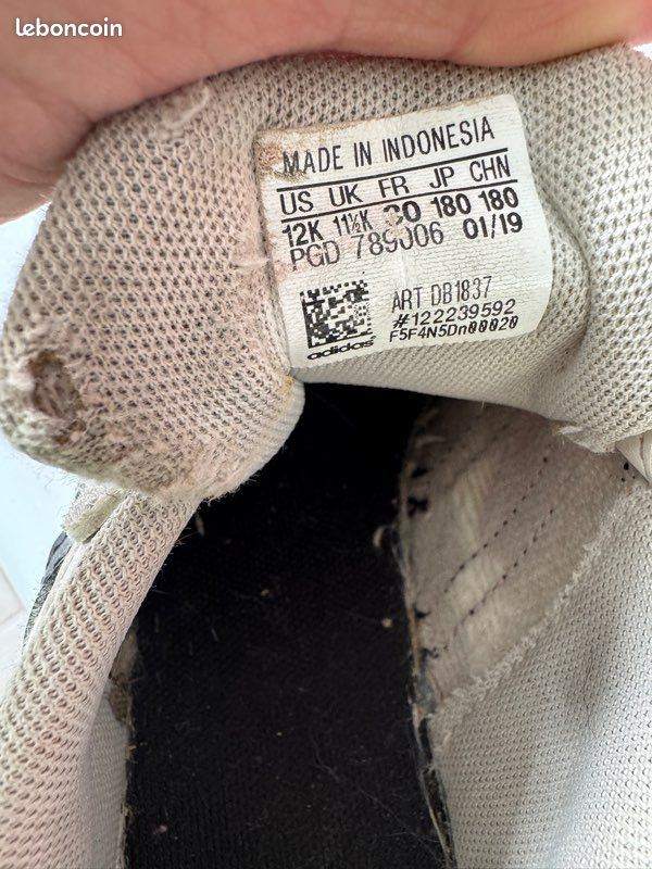Baskets Adidas Scratch T 30 (image 2)
