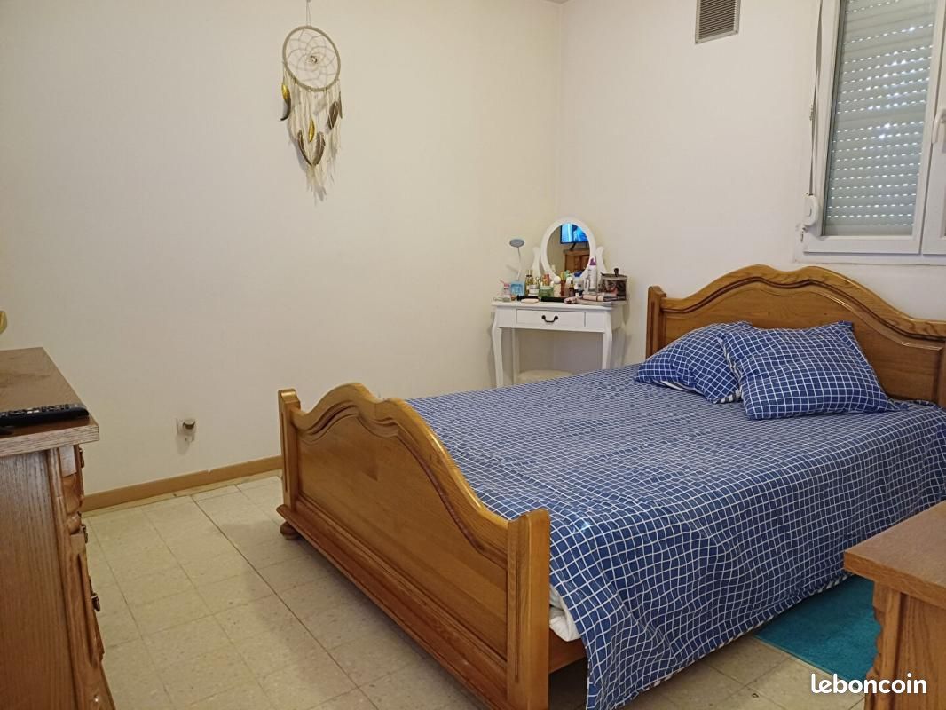 Immeuble 4 pièces 68 m² (image 1)