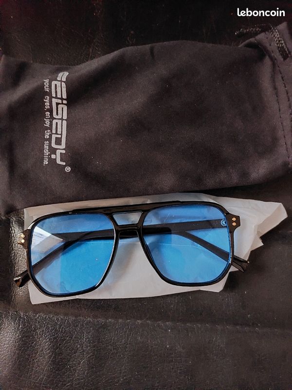 Lunette (image 1)