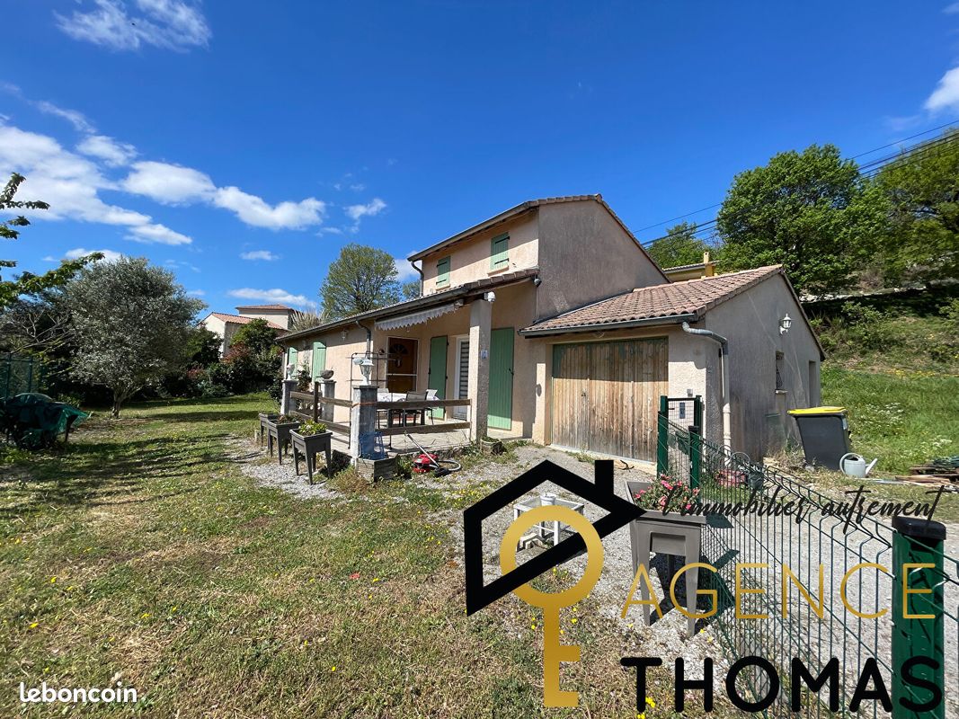 Maison 5 pièces 102 m² · à Vesseaux · 102 m² · 250 000 €