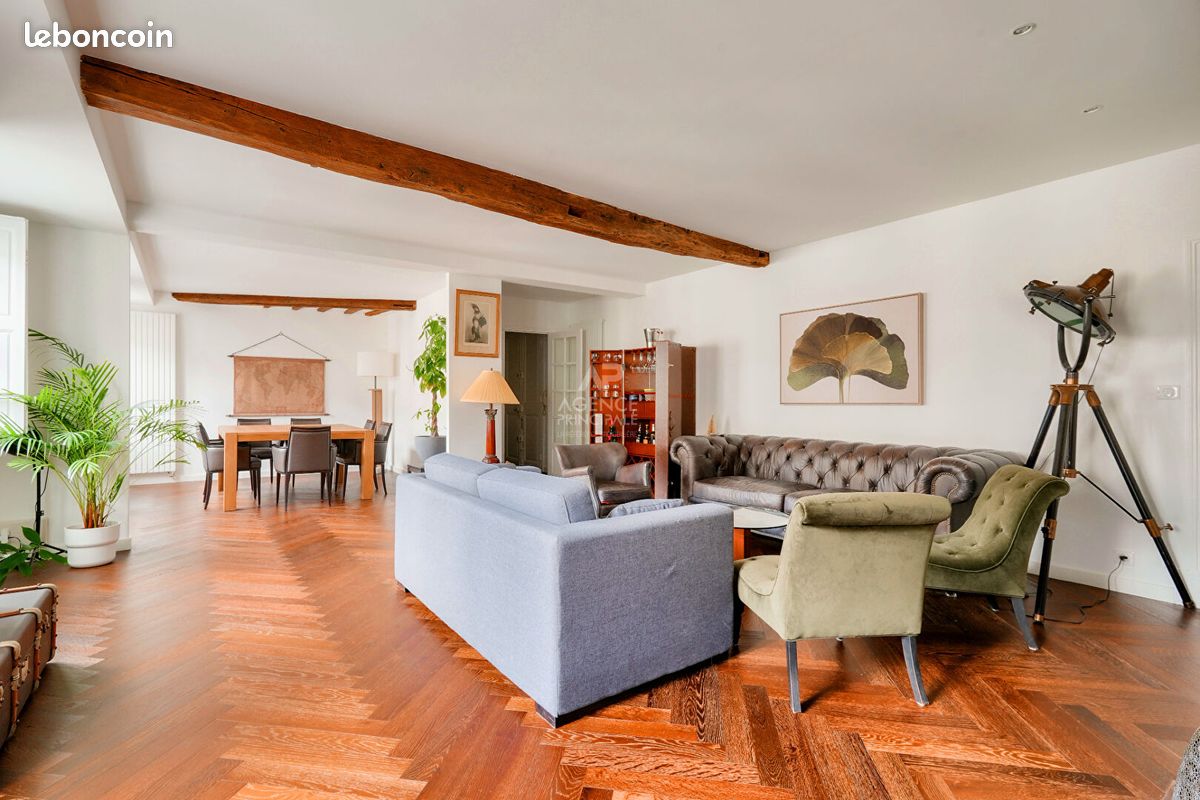 Appartement 3 pièces 96 m² · à Versailles · 96 m² · 799 000 €