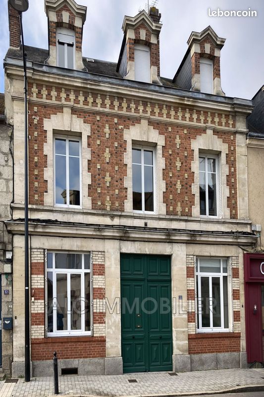 Immeuble 8 pièces 210 m² · à Alençon · 210 m² · 239 108 €