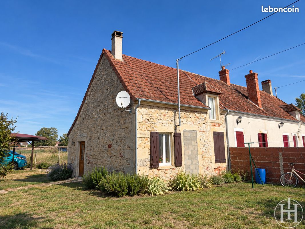 Maison 2 pièces 72 m² · à Orcenais · 72 m² · 59 000 €