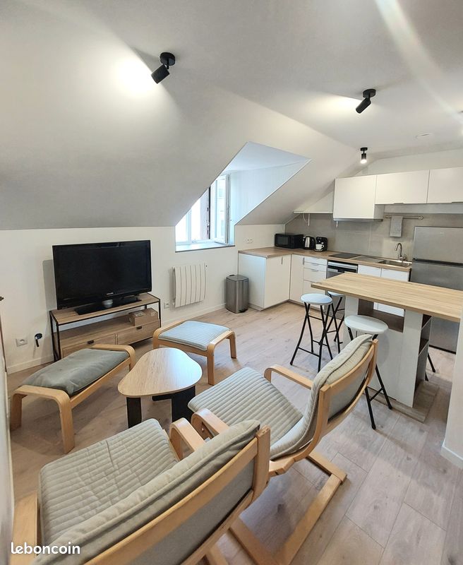 Appartement 3 pièces 38 m² · à Fontaine · 38 m² · 840 €