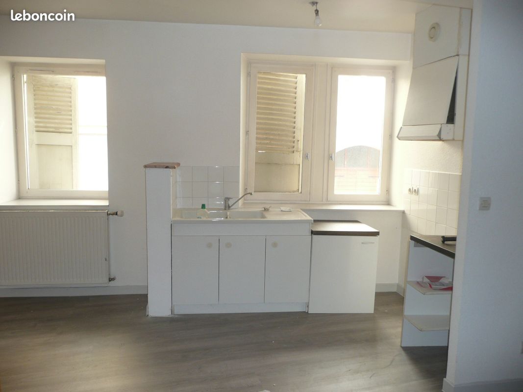 Appartement 3 pièces 52 m² · à Saint-Claude · 52,4 m² · 365 €/mois